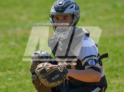Thumbnail 3 in Fordham Prep vs Xaverian photogallery.