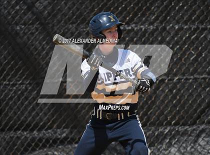 Thumbnail 3 in Fordham Prep vs Xaverian photogallery.