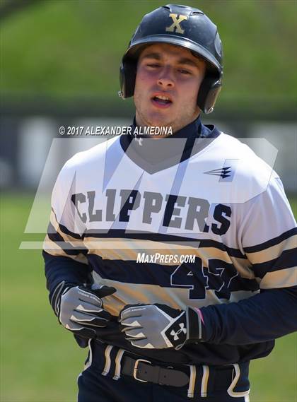 Thumbnail 3 in Fordham Prep vs Xaverian photogallery.