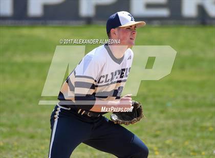 Thumbnail 2 in Fordham Prep vs Xaverian photogallery.