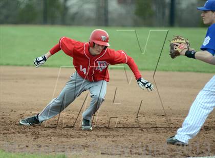 Thumbnail 1 in Covington Catholic @ Dixie Heights photogallery.