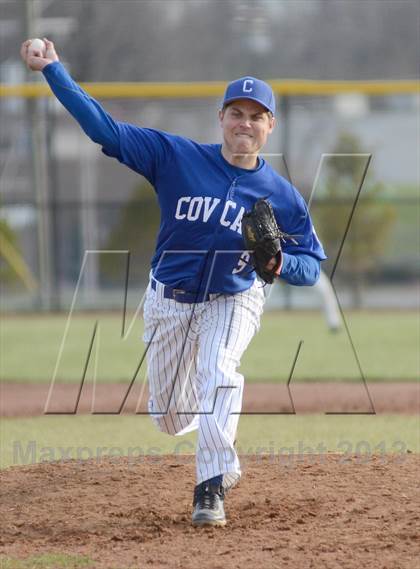 Thumbnail 1 in Covington Catholic @ Dixie Heights photogallery.