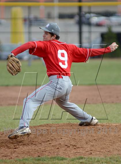 Thumbnail 1 in Covington Catholic @ Dixie Heights photogallery.