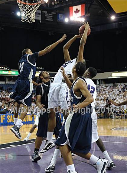 Thumbnail 1 in Sacramento vs. Vista del Lago (CIF SJS D3 Final) photogallery.