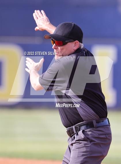 Thumbnail 1 in Mar Vista vs. Olympian (CIF SDS D3 Final) photogallery.