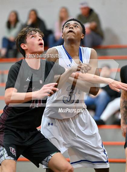 Thumbnail 2 in Union Mine vs. Bear Creek (Tiger Classic) photogallery.