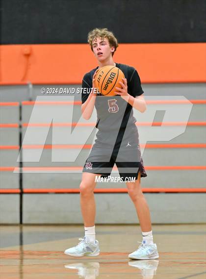Thumbnail 1 in Union Mine vs. Bear Creek (Tiger Classic) photogallery.