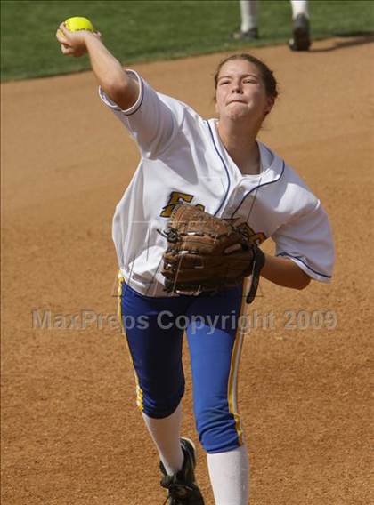 Thumbnail 3 in North vs. El Segundo (CIF SS D4 Final) photogallery.