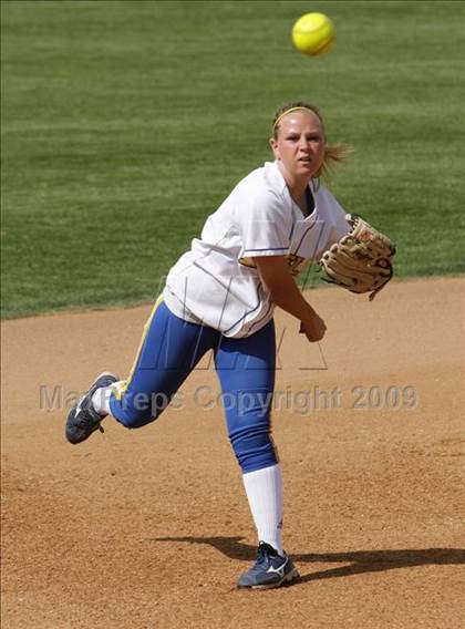 Thumbnail 2 in North vs. El Segundo (CIF SS D4 Final) photogallery.