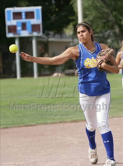 Thumbnail 3 in Gilroy vs. Carlmont (CIF CCS D1 Playoffs) photogallery.