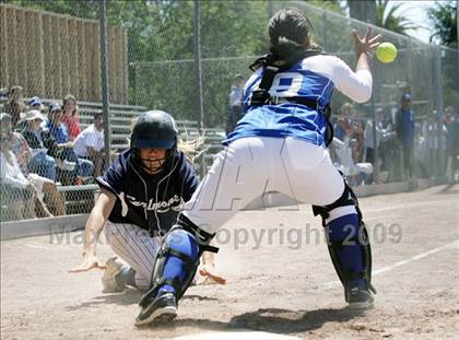 Thumbnail 3 in Gilroy vs. Carlmont (CIF CCS D1 Playoffs) photogallery.