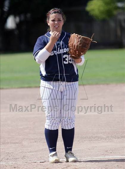 Thumbnail 3 in Gilroy vs. Carlmont (CIF CCS D1 Playoffs) photogallery.