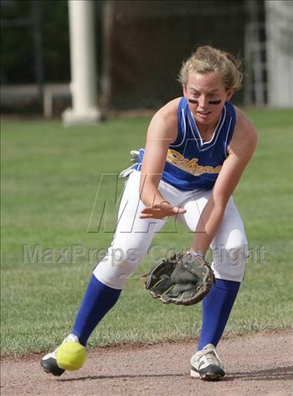 Thumbnail 1 in Gilroy vs. Carlmont (CIF CCS D1 Playoffs) photogallery.