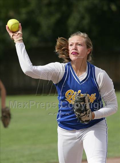 Thumbnail 3 in Gilroy vs. Carlmont (CIF CCS D1 Playoffs) photogallery.