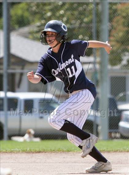 Thumbnail 1 in Gilroy vs. Carlmont (CIF CCS D1 Playoffs) photogallery.
