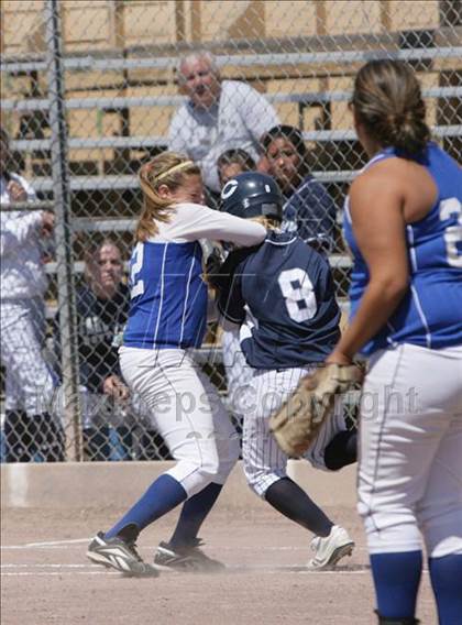 Thumbnail 3 in Gilroy vs. Carlmont (CIF CCS D1 Playoffs) photogallery.
