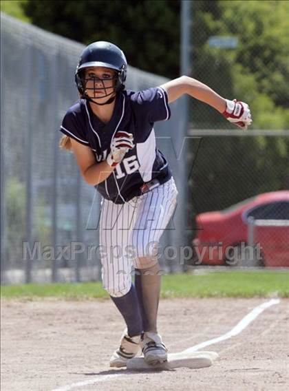Thumbnail 2 in Gilroy vs. Carlmont (CIF CCS D1 Playoffs) photogallery.