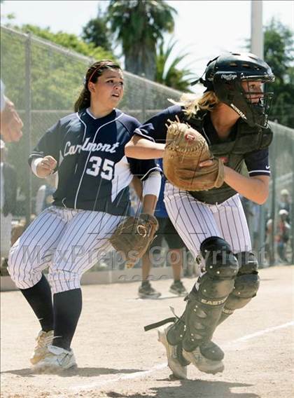 Thumbnail 2 in Gilroy vs. Carlmont (CIF CCS D1 Playoffs) photogallery.