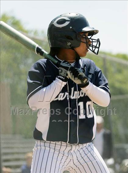 Thumbnail 2 in Gilroy vs. Carlmont (CIF CCS D1 Playoffs) photogallery.