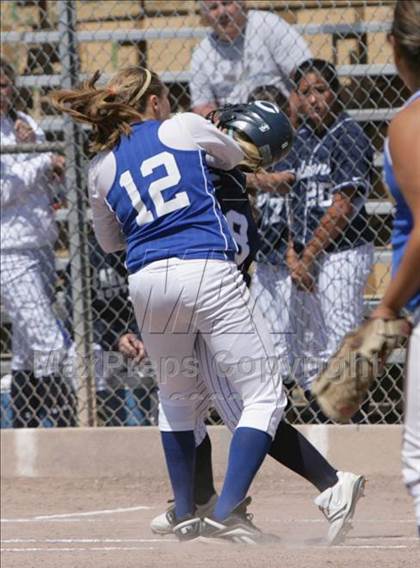 Thumbnail 1 in Gilroy vs. Carlmont (CIF CCS D1 Playoffs) photogallery.