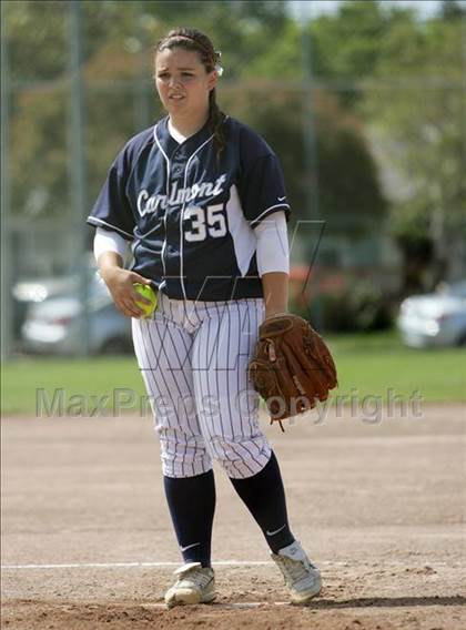 Thumbnail 2 in Gilroy vs. Carlmont (CIF CCS D1 Playoffs) photogallery.