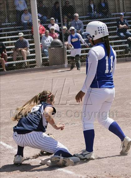Thumbnail 1 in Gilroy vs. Carlmont (CIF CCS D1 Playoffs) photogallery.