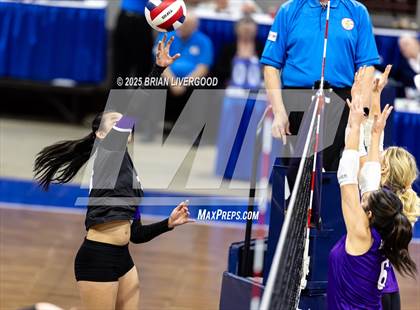 Thumbnail 1 in Bayfield vs. Stargate School (CHSAA 3A First Round) photogallery.