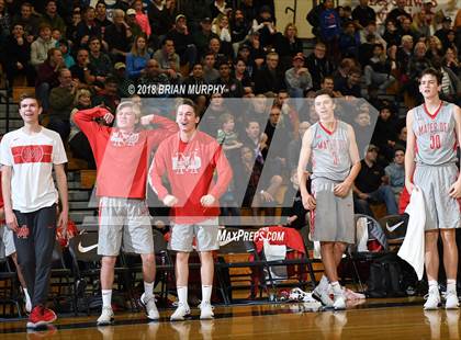 Thumbnail 2 in Mater Dei vs West Linn (Les Schwab Invitational) photogallery.