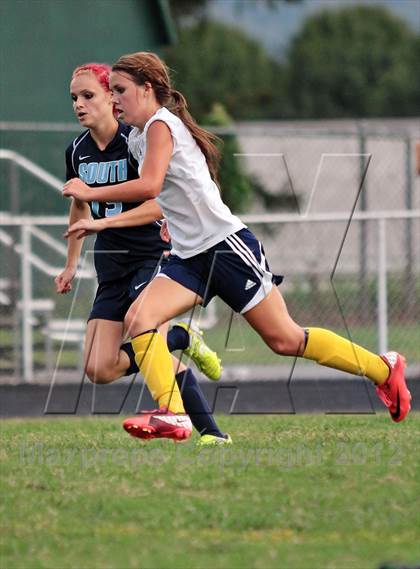 Thumbnail 3 in Sullivan South @ Seymour photogallery.