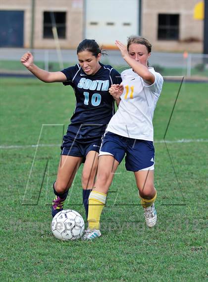 Thumbnail 3 in Sullivan South @ Seymour photogallery.