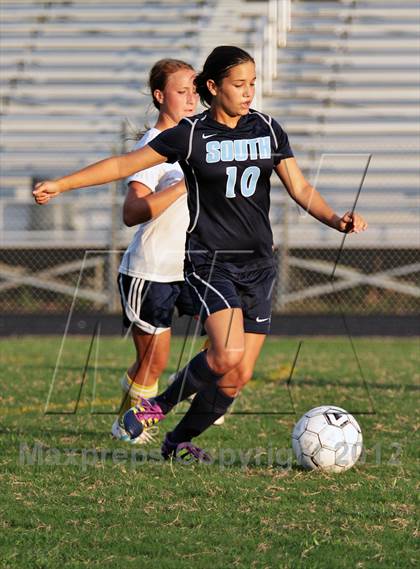 Thumbnail 2 in Sullivan South @ Seymour photogallery.