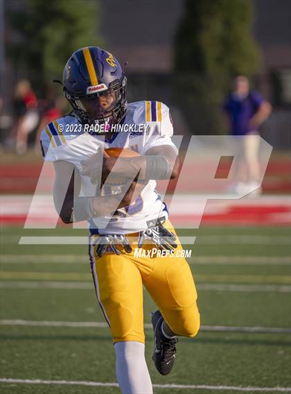Thumbnail 3 in Belton @ Fort Osage photogallery.
