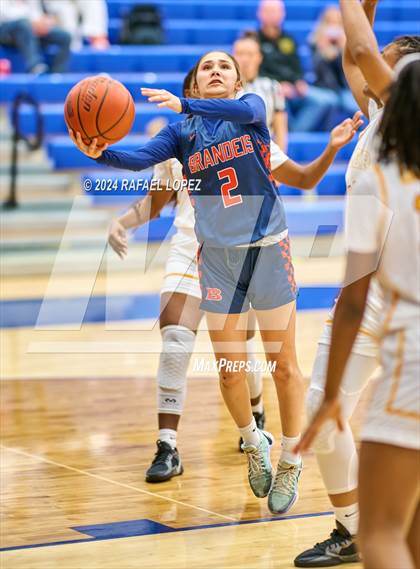 Thumbnail 3 in Summer Creek vs. Brandeis (McDonald's Texas Invitational) photogallery.