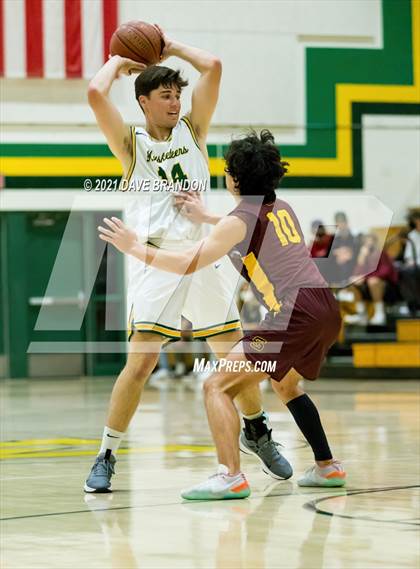 Thumbnail 3 in Simi Valley @ Moorpark photogallery.