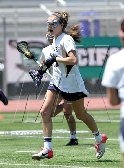Thumbnail 3 in Valley Center vs. Del Norte (CIF SDS D2 Final) photogallery.