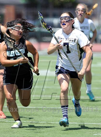Thumbnail 2 in Valley Center vs. Del Norte (CIF SDS D2 Final) photogallery.