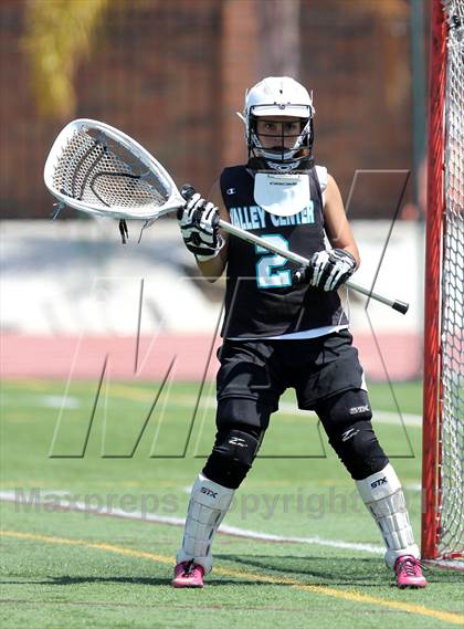 Thumbnail 3 in Valley Center vs. Del Norte (CIF SDS D2 Final) photogallery.