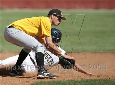 Thumbnail 1 in Cabrillo vs. Dos Pueblos photogallery.