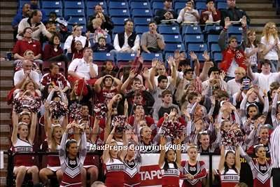 Thumbnail 2 in Mater Dei vs. Oak Ridge (State D2 Final) #1 photogallery.
