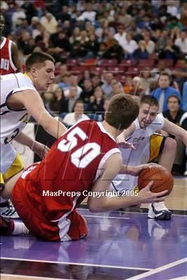 Thumbnail 1 in Mater Dei vs. Oak Ridge (State D2 Final) #1 photogallery.