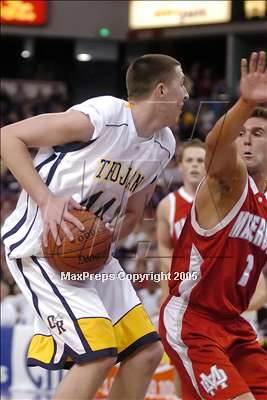Thumbnail 1 in Mater Dei vs. Oak Ridge (State D2 Final) #1 photogallery.
