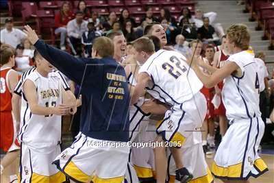 Thumbnail 1 in Mater Dei vs. Oak Ridge (State D2 Final) #1 photogallery.
