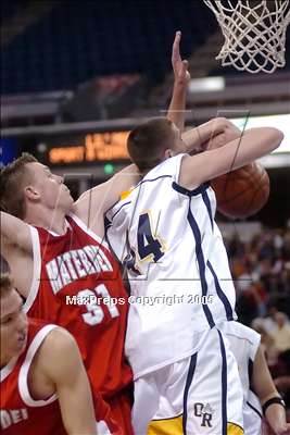 Thumbnail 2 in Mater Dei vs. Oak Ridge (State D2 Final) #1 photogallery.