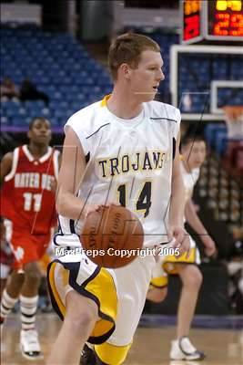 Thumbnail 2 in Mater Dei vs. Oak Ridge (State D2 Final) #1 photogallery.