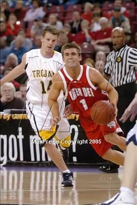 Thumbnail 1 in Mater Dei vs. Oak Ridge (State D2 Final) #1 photogallery.