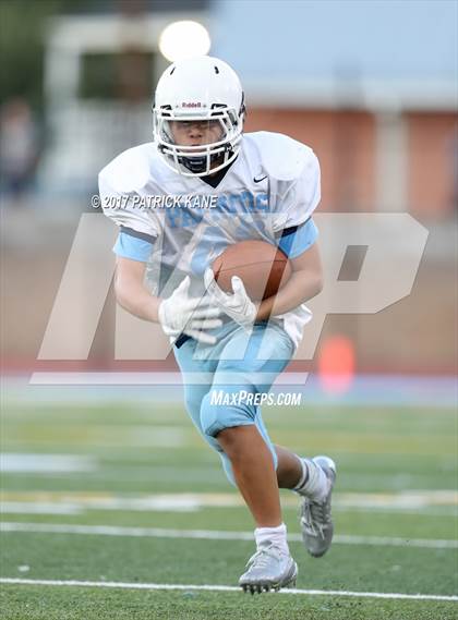 Thumbnail 1 in Wakefield @ Yorktown photogallery.