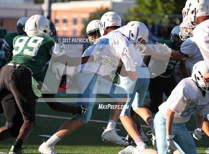 Thumbnail 1 in Wakefield @ Yorktown photogallery.