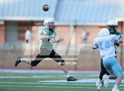 Thumbnail 2 in Wakefield @ Yorktown photogallery.