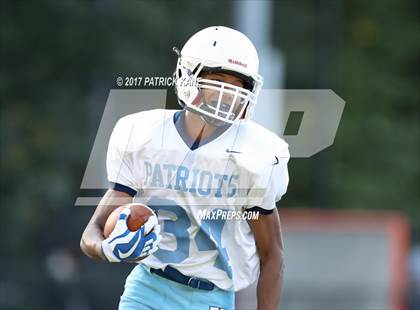 Thumbnail 3 in Wakefield @ Yorktown photogallery.