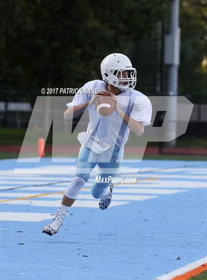 Thumbnail 2 in Wakefield @ Yorktown photogallery.